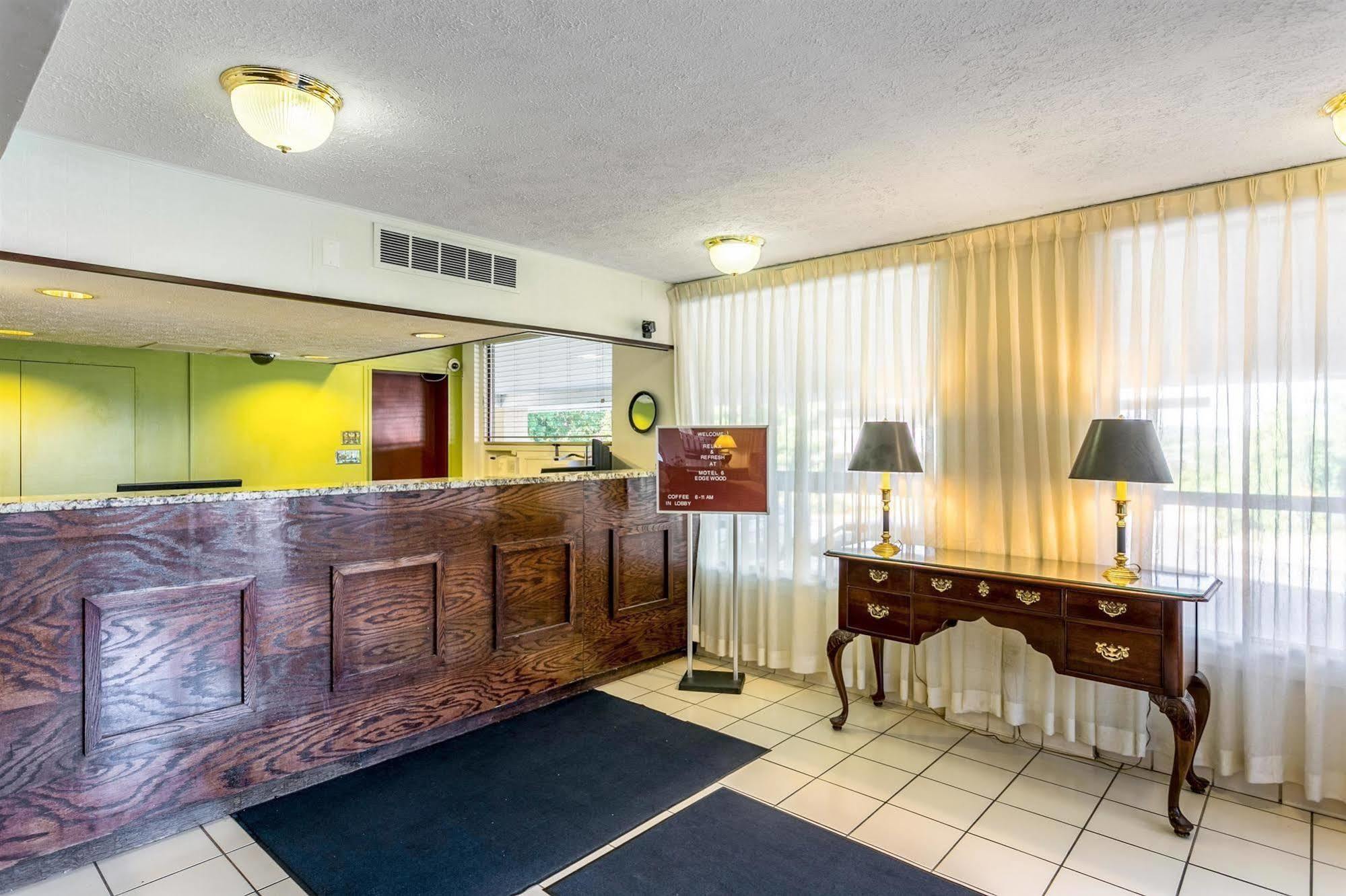Americas Best Value Inn Edgewood, Md エクステリア 写真