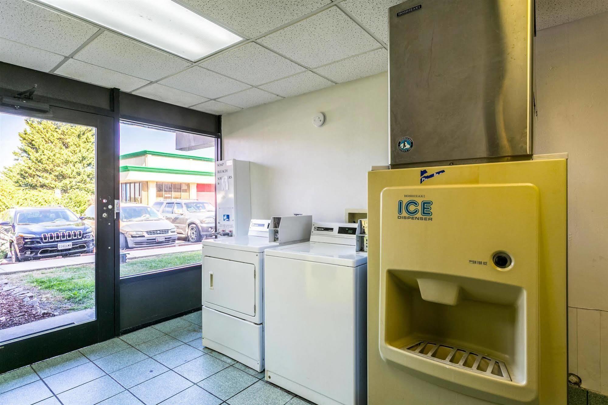 Americas Best Value Inn Edgewood, Md エクステリア 写真