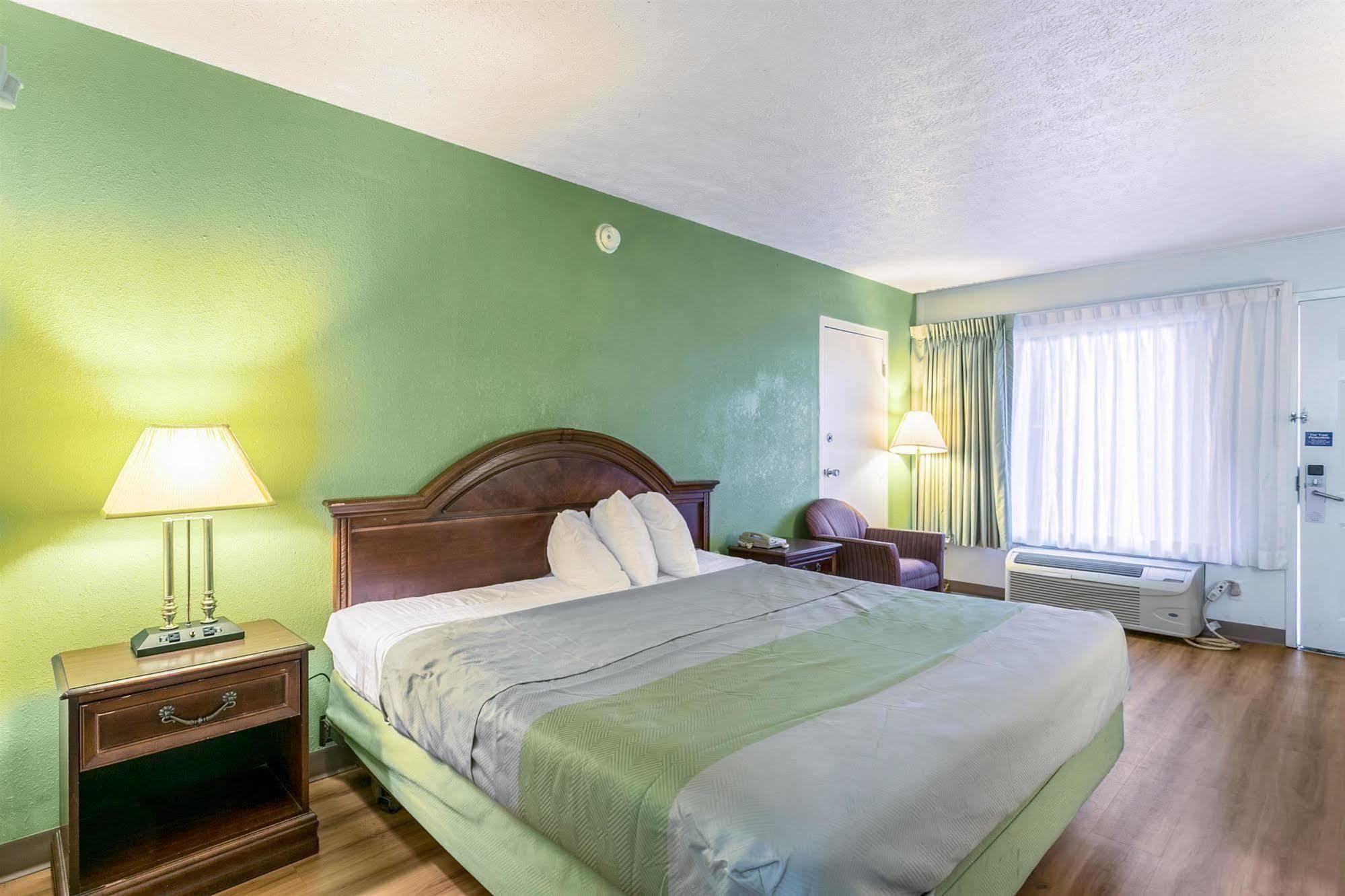Americas Best Value Inn Edgewood, Md エクステリア 写真