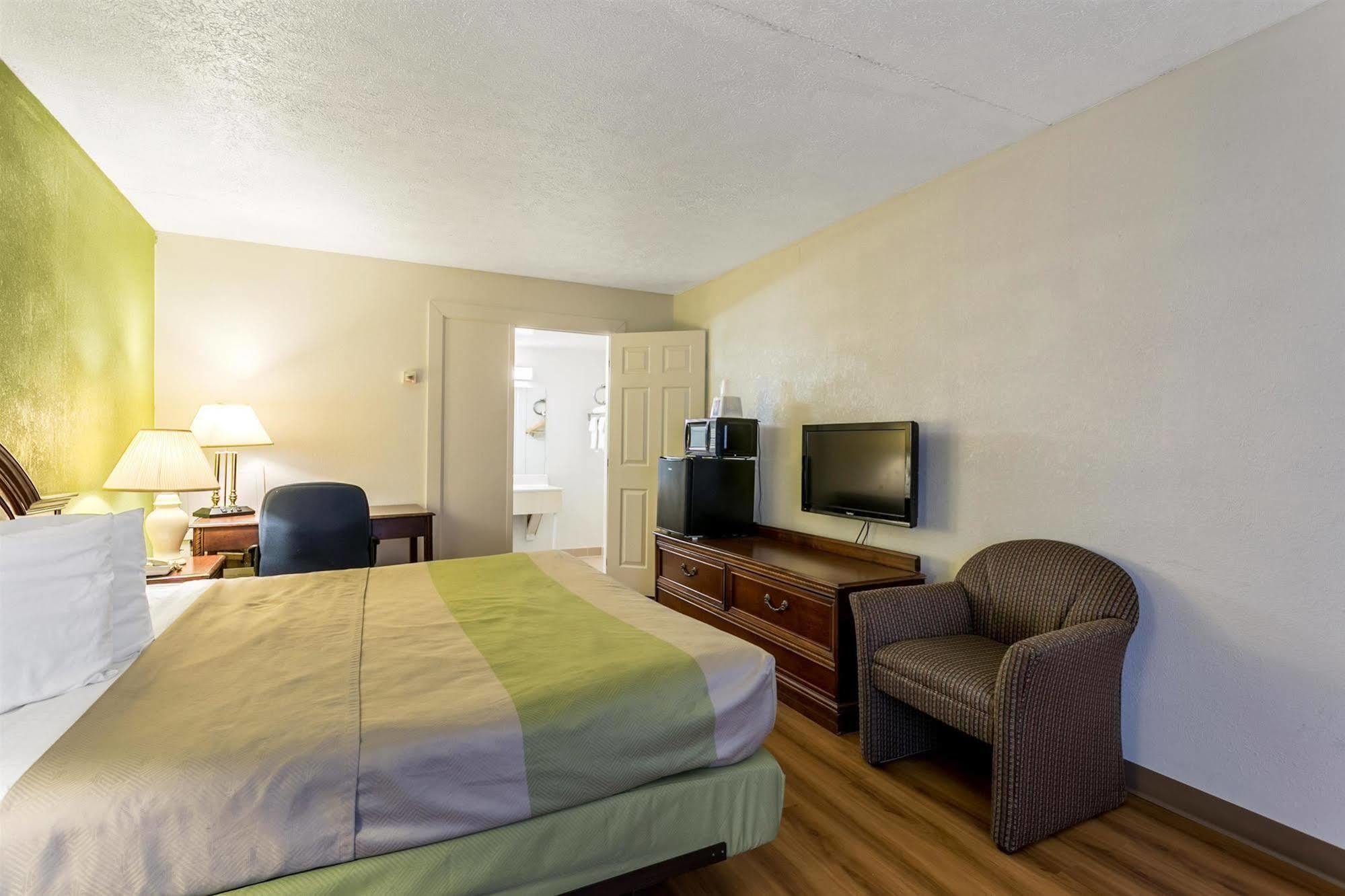 Americas Best Value Inn Edgewood, Md エクステリア 写真